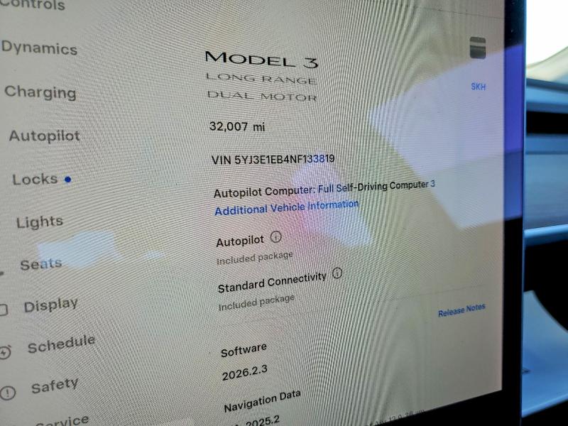 2022 Tesla Model 3 მანქანა იყიდება აუქციონზე, vin: 5YJ3E1EB4NF133819, აუქციონის ნომერი: 41898316