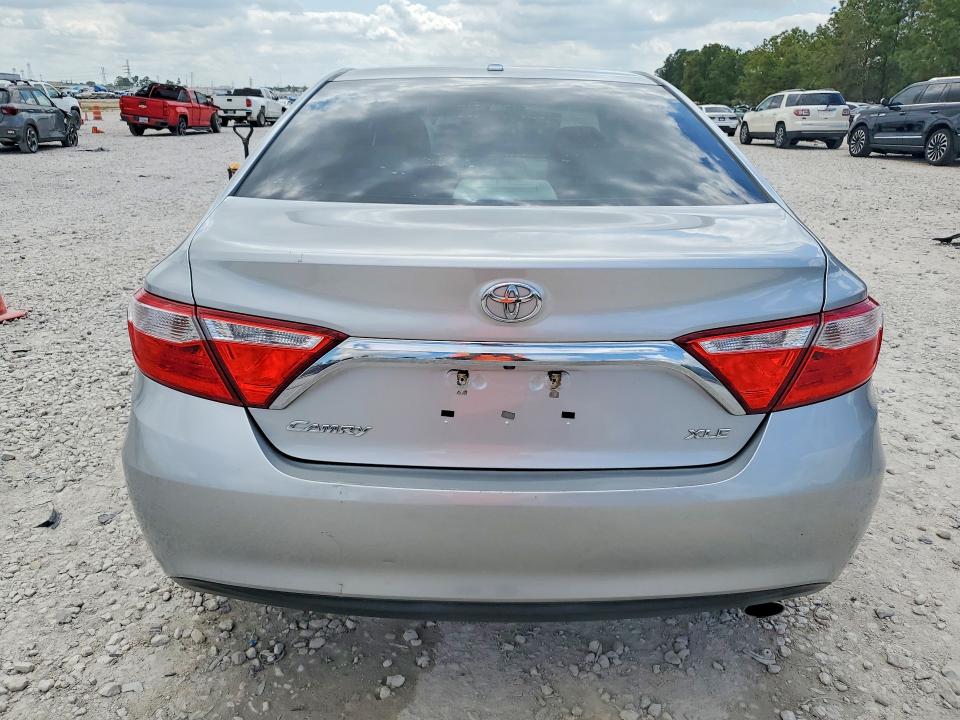 2016 Toyota Camry მანქანა იყიდება აუქციონზე, vin: 4T1BF1FK3GU527406, აუქციონის ნომერი: 47598006