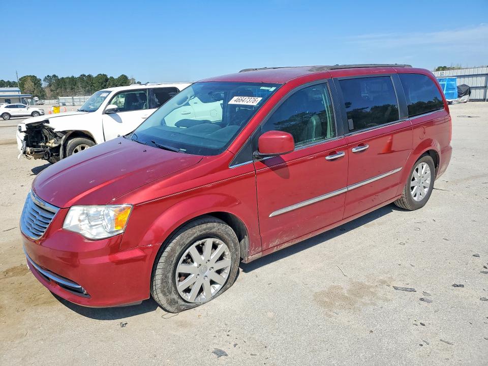 Auction sale of the 2016 Chrysler Town & Country, vin: 2C4RC1BGXGR113405, lot number: 46647376
