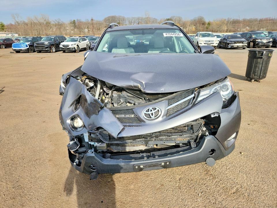 2015 Toyota Rav4 მანქანა იყიდება აუქციონზე, vin: 2T3RFREV7FW359199, აუქციონის ნომერი: 47244256