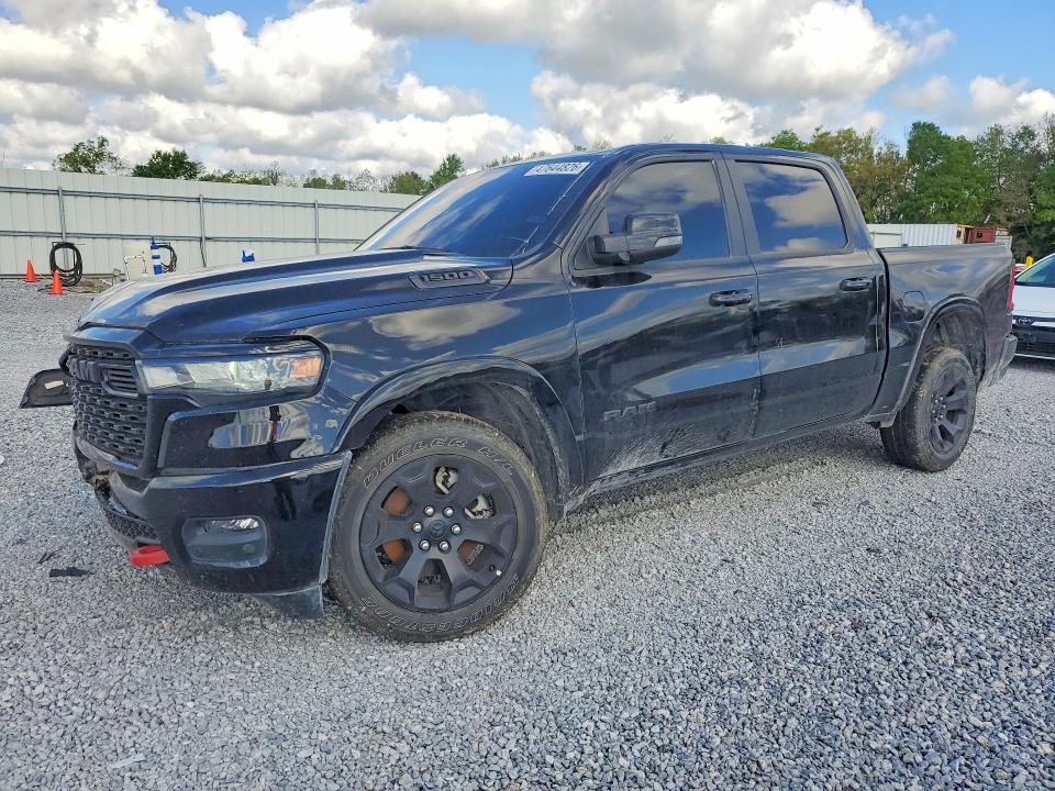 47644826 :رقم المزاد ، 1C6SRFFP8SN699400 vin ، 2025 Ram 1500 مزاد بيع