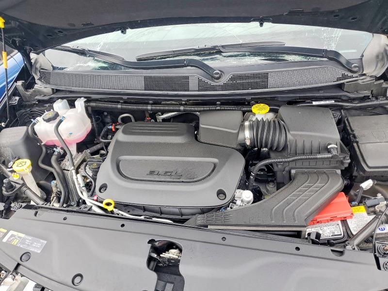 77004215 :رقم المزاد ، 2C4RC1BG4TR215499 vin ، 2026 Chrysler Pacifica مزاد بيع