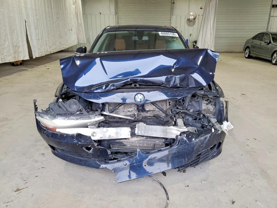 2014 Bmw 328 მანქანა იყიდება აუქციონზე, vin: WBA3B5G54ENS06466, აუქციონის ნომერი: 46005136