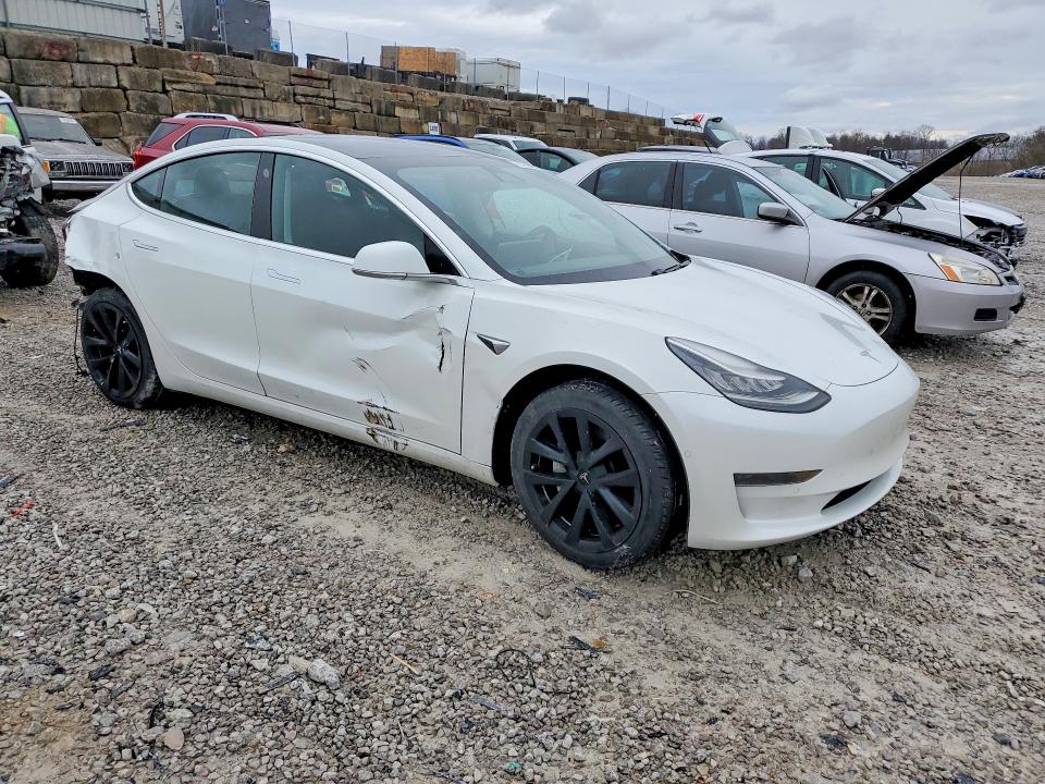 79765015 :رقم المزاد ، 5YJ3E1EA2LF737079 vin ، 2020 Tesla Model 3 مزاد بيع
