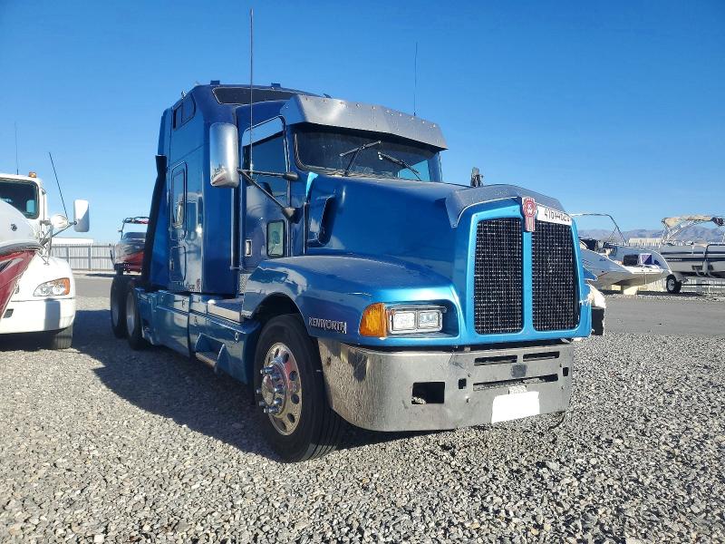 Продажа на аукционе авто 1999 Kenworth T600, vin: 1XKADB9X7XR820493, номер лота: 41644626