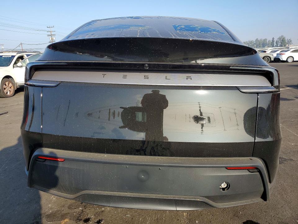 47337316 :رقم المزاد ، 7SAYGDED1TF560166 vin ، 2026 Tesla Model Y مزاد بيع
