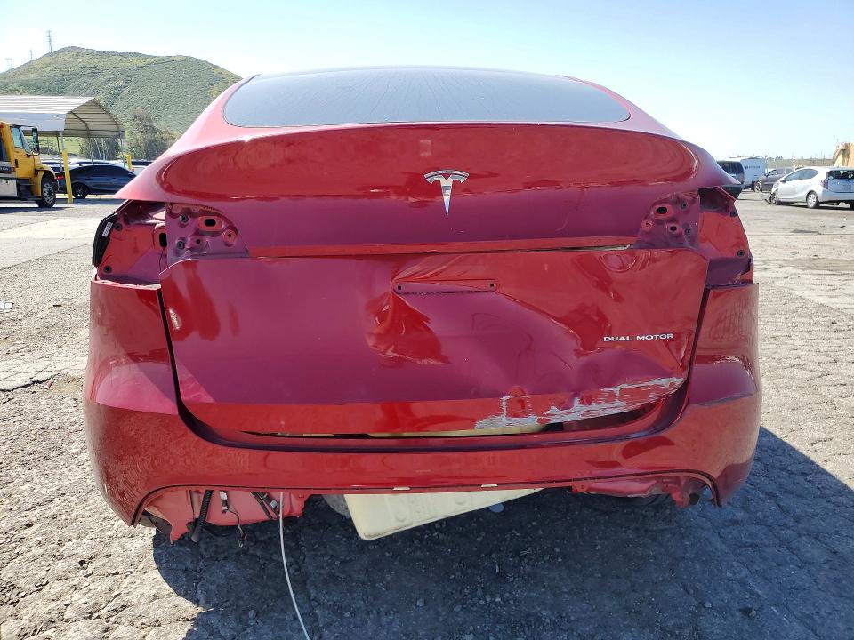 79949375 :رقم المزاد ، 7SAYGDEE6RF060053 vin ، 2024 Tesla Model Y مزاد بيع