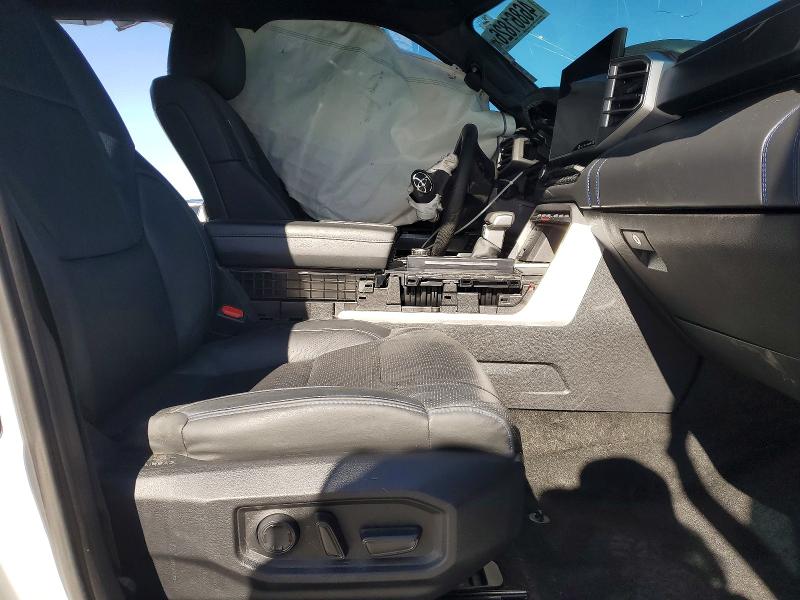 46861826 :رقم المزاد ، 7SVAAABA3RX041259 vin ، 2024 Toyota Sequoia مزاد بيع