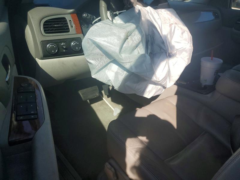 79562165 :رقم المزاد ، 1GKFK130X8R165880 vin ، 2008 Gmc Yukon مزاد بيع