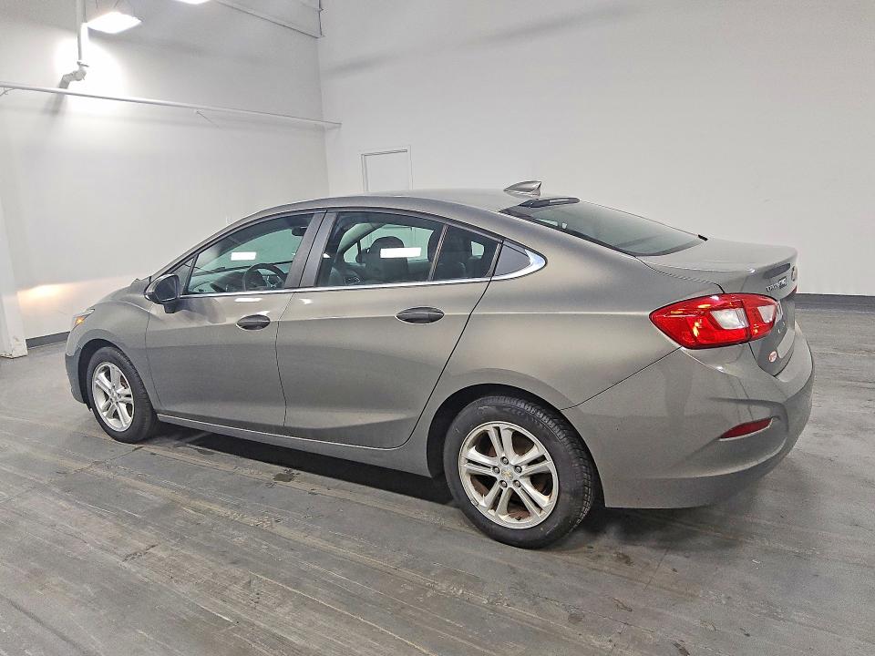 45534336 :رقم المزاد ، 1G1BE5SM9H7130135 vin ، 2017 Chevrolet Cruze مزاد بيع