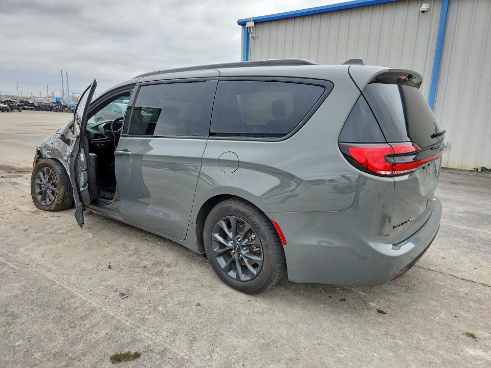 Продажа на аукционе авто 2021 Chrysler Pacifica, vin: 2C4RC1BG0MR553323, номер лота: 79933295