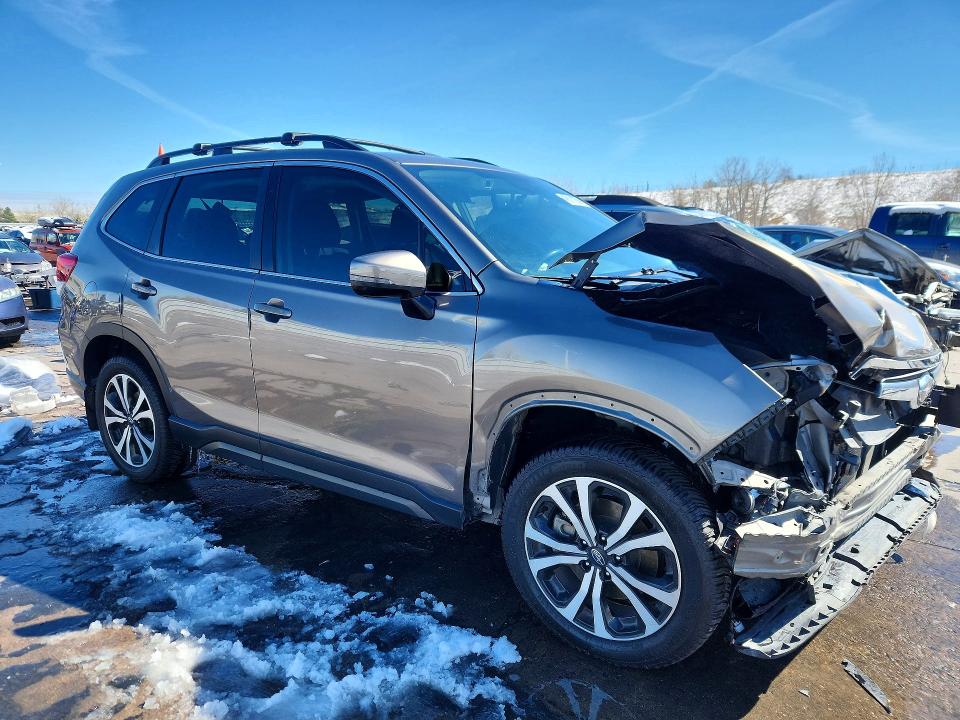 2021 Subaru Forester მანქანა იყიდება აუქციონზე, vin: JF2SKAUC3MH587686, აუქციონის ნომერი: 46111266