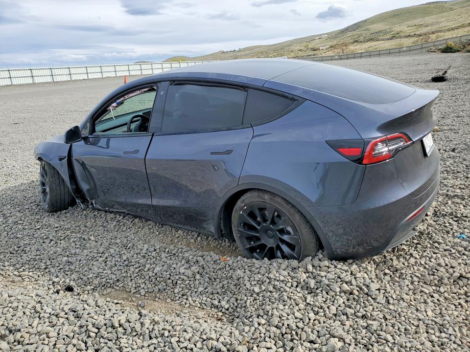 2022 Tesla Model Y მანქანა იყიდება აუქციონზე, vin: 7SAYGAEE3NF518771, აუქციონის ნომერი: 48018166