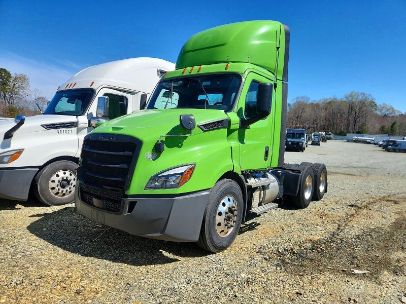 Продаж на аукціоні авто 2020 Freightliner Cascadia 116, vin: 1FUJHTDV7LLLC2050, номер лоту: 45956456