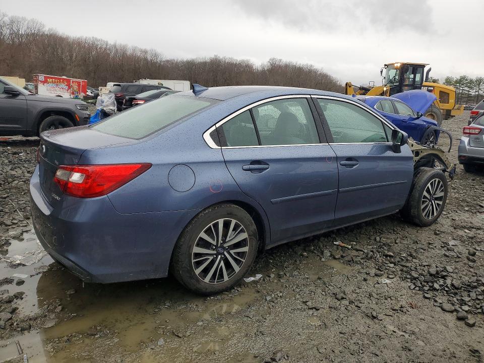 Продажа на аукционе авто 2018 Subaru Legacy, vin: 4S3BNAC64J3006061, номер лота: 45588296