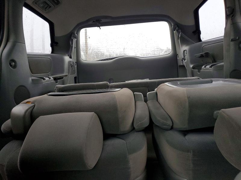 2004 Toyota Sienna მანქანა იყიდება აუქციონზე, vin: 5TDBA23CX4S016118, აუქციონის ნომერი: 79319195