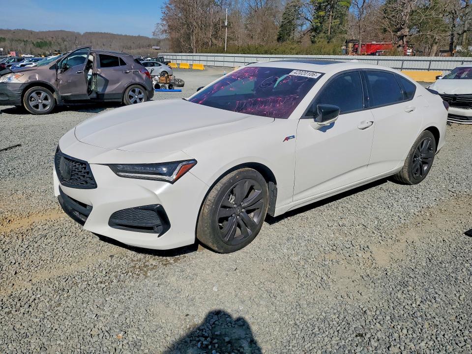 42020106 :رقم المزاد ، 19UUB6F55NA000015 vin ، 2022 Acura Tlx مزاد بيع