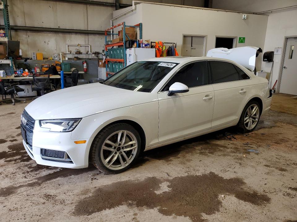 2019 Audi A4 მანქანა იყიდება აუქციონზე, vin: WAUCNAF42KA007895, აუქციონის ნომერი: 47779426