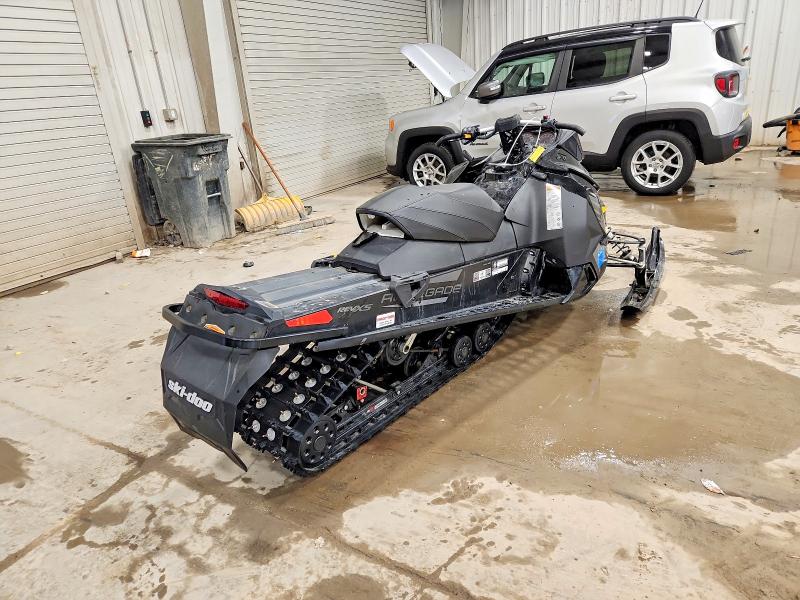 47249266 :رقم المزاد ، 2BPSBXHA1HV000591 vin ، 2017 Ski Doo Renegade Sport 600 A مزاد بيع