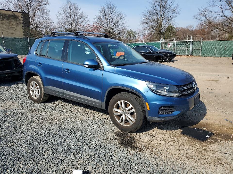 Продаж на аукціоні авто 2017 Volkswagen Tiguan, vin: WVGBV7AX2HW502060, номер лоту: 47638606