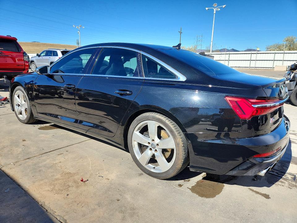 47132586 :رقم المزاد ، WAUDFAF21LN028067 vin ، 2020 Audi S6 مزاد بيع