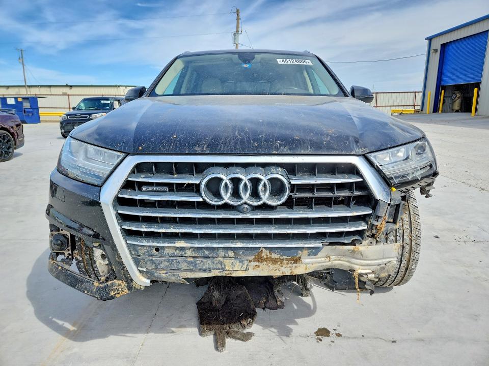 2017 Audi Q7 მანქანა იყიდება აუქციონზე, vin: WA1LHAF77HD056323, აუქციონის ნომერი: 46124806