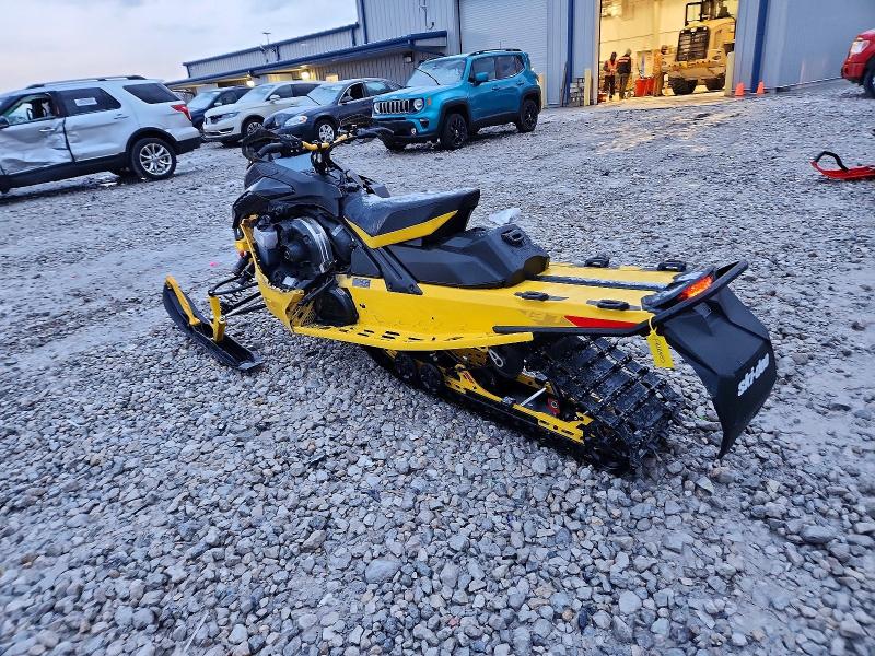 Продаж на аукціоні авто 2025 Ski Doo 850 Mxz Xrs 137 1.25, vin: 2BPSMYSH3SV000007, номер лоту: 45529706