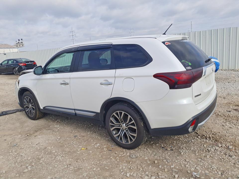 Продаж на аукціоні авто 2016 Mitsubishi Outlander, vin: JA4AZ3A31GZ001565, номер лоту: 48037686