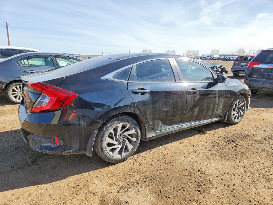 Aukcja sprzedaży 2018 Honda Civic, vin: 2HGFC2F67JH010063, numer aukcji: 47088496