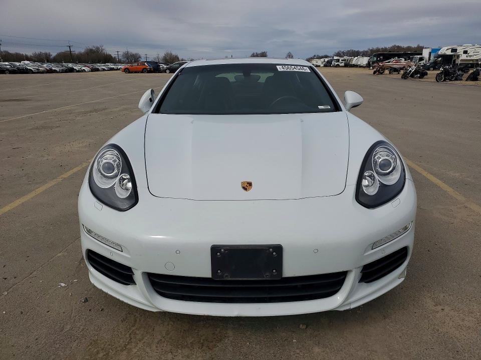 45654546 :رقم المزاد ، WP0AD2A75GL041314 vin ، 2016 Porsche Panamera مزاد بيع
