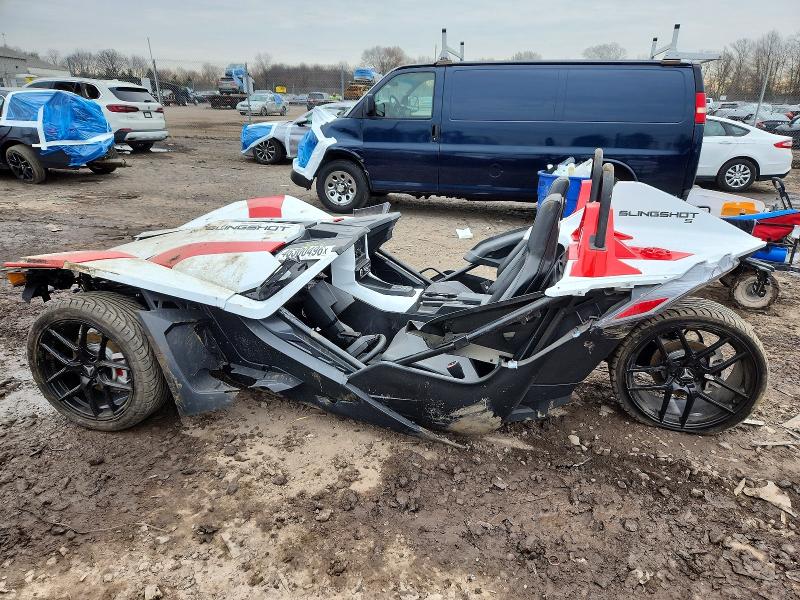 46300496 :رقم المزاد ، 57XAATHD0M8141496 vin ، 2021 Polaris Slingshot مزاد بيع