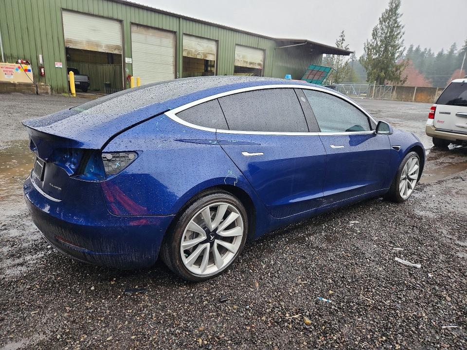 2020 Tesla Model 3 მანქანა იყიდება აუქციონზე, vin: 5YJ3E1EB2LF640246, აუქციონის ნომერი: 46881776