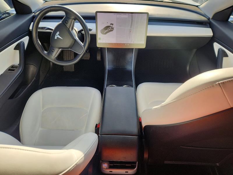 46574256 :رقم المزاد ، 5YJ3E1EBXJF074821 vin ، 2018 Tesla Model 3 مزاد بيع