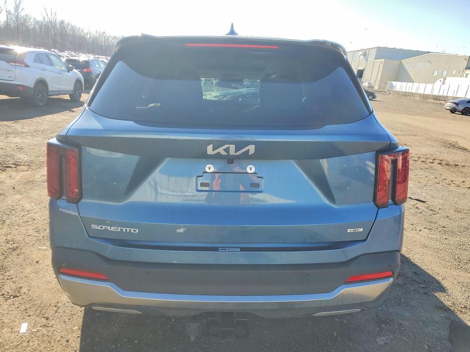 Продаж на аукціоні авто 2026 Kia Sorento Hybrid, vin: KNDRHDJG5T5435171, номер лоту: 46656126