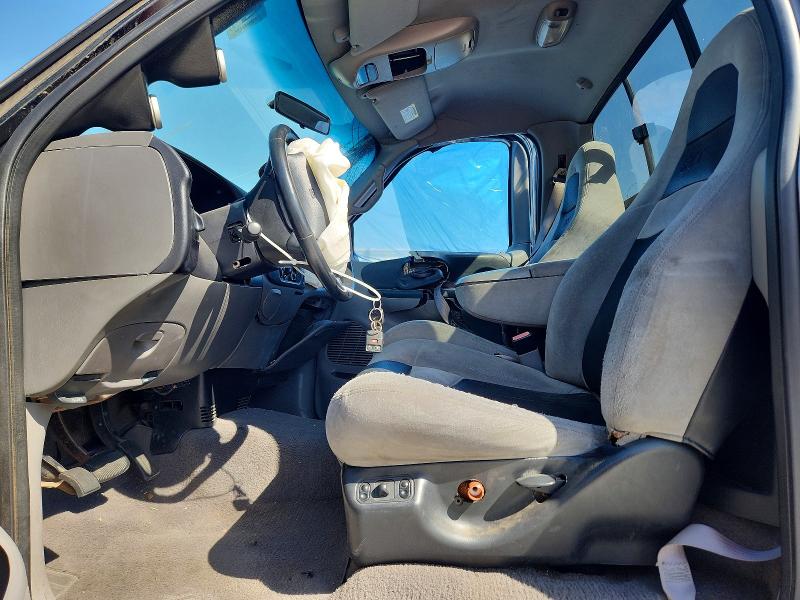 47401806 :رقم المزاد ، 2FTZF07392CA34472 vin ، 2002 Ford F150 مزاد بيع