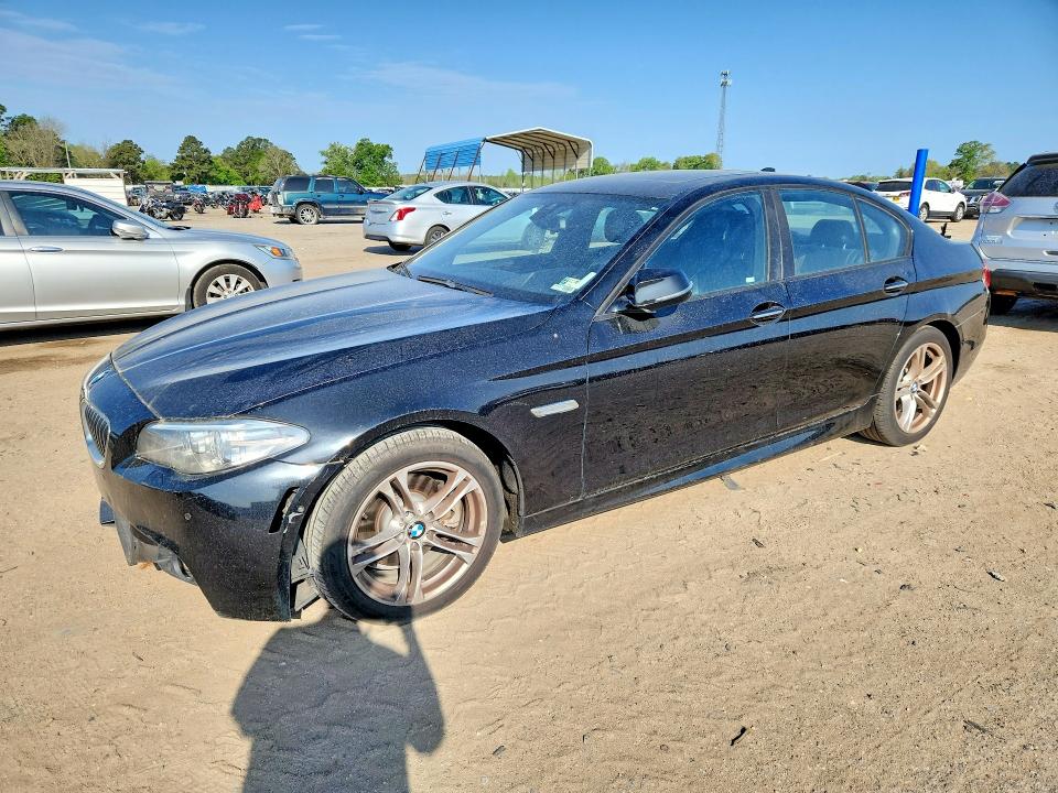 47931556 :رقم المزاد ، WBA5A5C50FD523993 vin ، 2015 Bmw 528 مزاد بيع