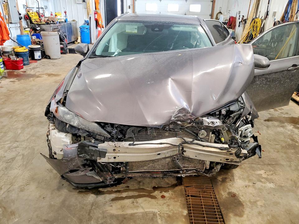 79845805 :رقم المزاد ، 4T1G11AK6NU624902 vin ، 2022 Toyota Camry Se 4dr مزاد بيع