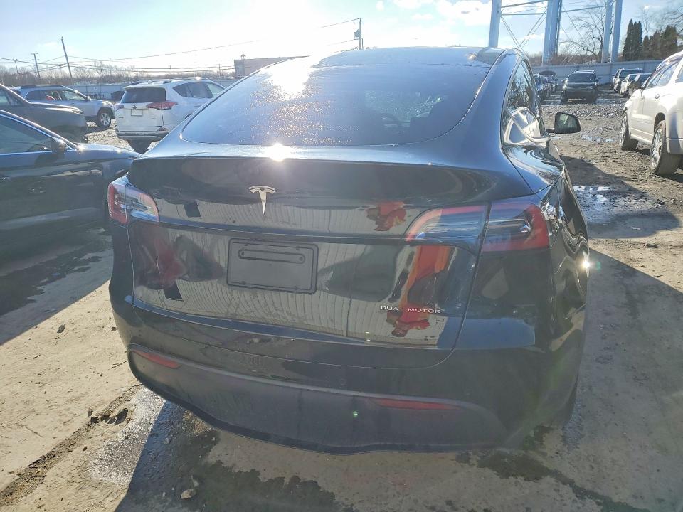 Продажа на аукционе авто 2022 Tesla Model Y, vin: 7SAYGDEE6NA014407, номер лота: 45604176