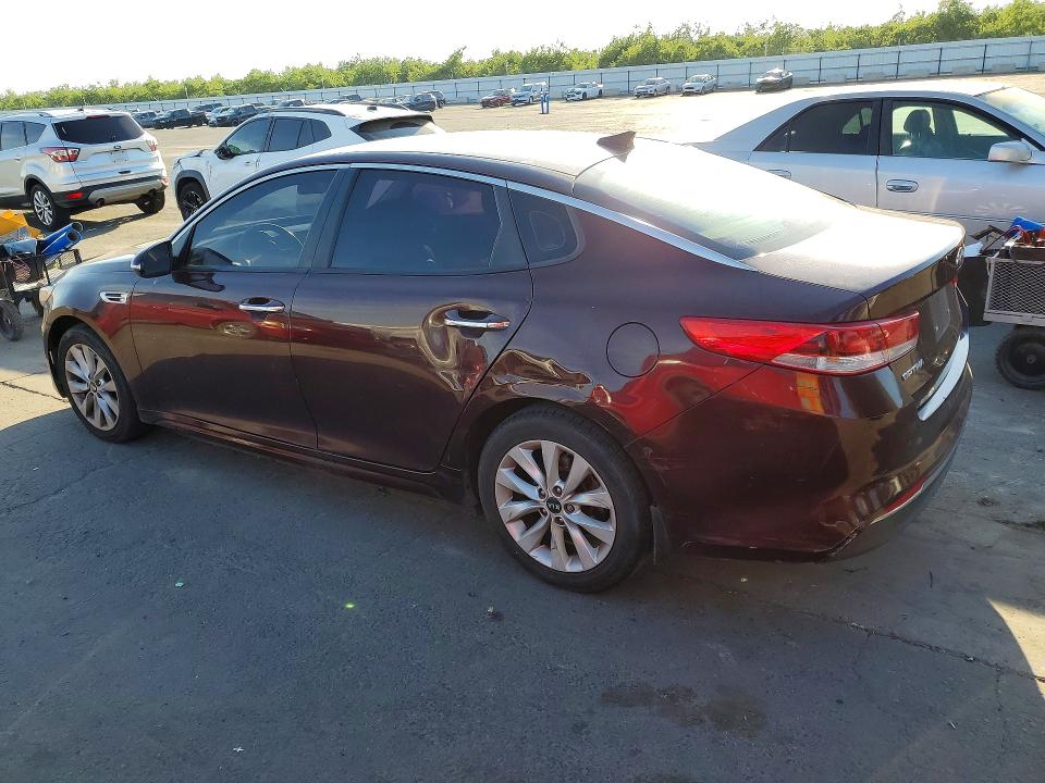 45839986 :رقم المزاد ، 5XXGT4L39JG266393 vin ، 2018 Kia Optima مزاد بيع