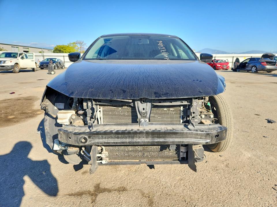 Продажа на аукционе авто 2017 Volkswagen Jetta, vin: 3VW2B7AJ9HM355614, номер лота: 41733406