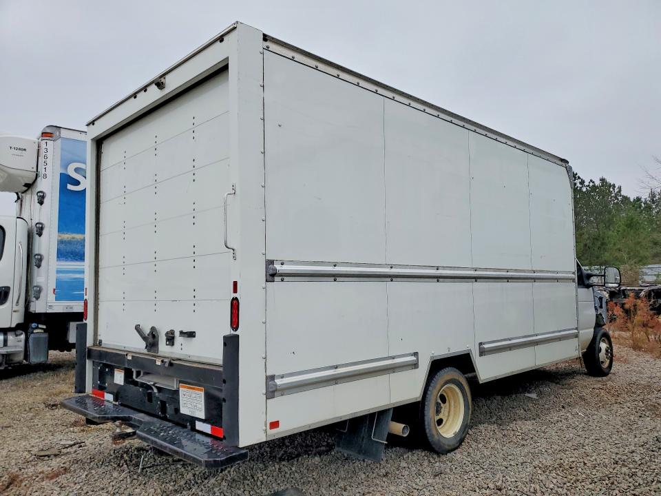 2023 Ford Econoline მანქანა იყიდება აუქციონზე, vin: 1FDWE3FN2PDD03442, აუქციონის ნომერი: 48008816