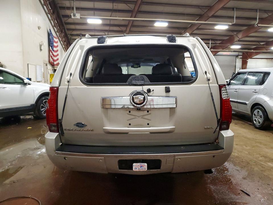Продажа на аукционе авто 2007 Cadillac Escalade, vin: 1GYFK66807R268826, номер лота: 45982086