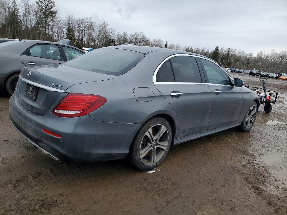 79888385 :رقم المزاد ، WDDZF6GB5HA239894 vin ، 2017 Mercedes-benz E مزاد بيع