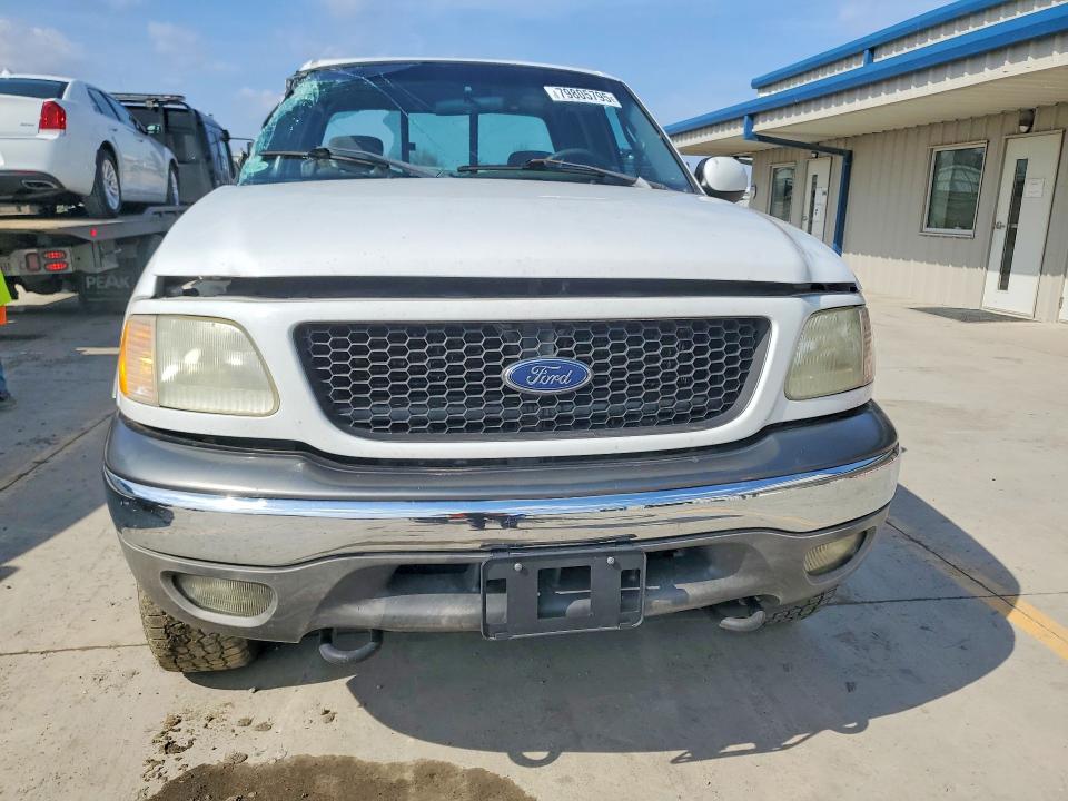 79805795 :رقم المزاد ، 1FTRX18L42NA58545 vin ، 2002 Ford F150 مزاد بيع