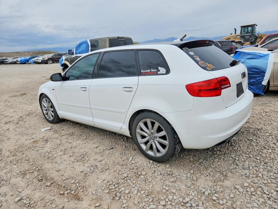 Продажа на аукционе авто 2011 Audi A3, vin: WAUBJBFM5BA057042, номер лота: 48410986