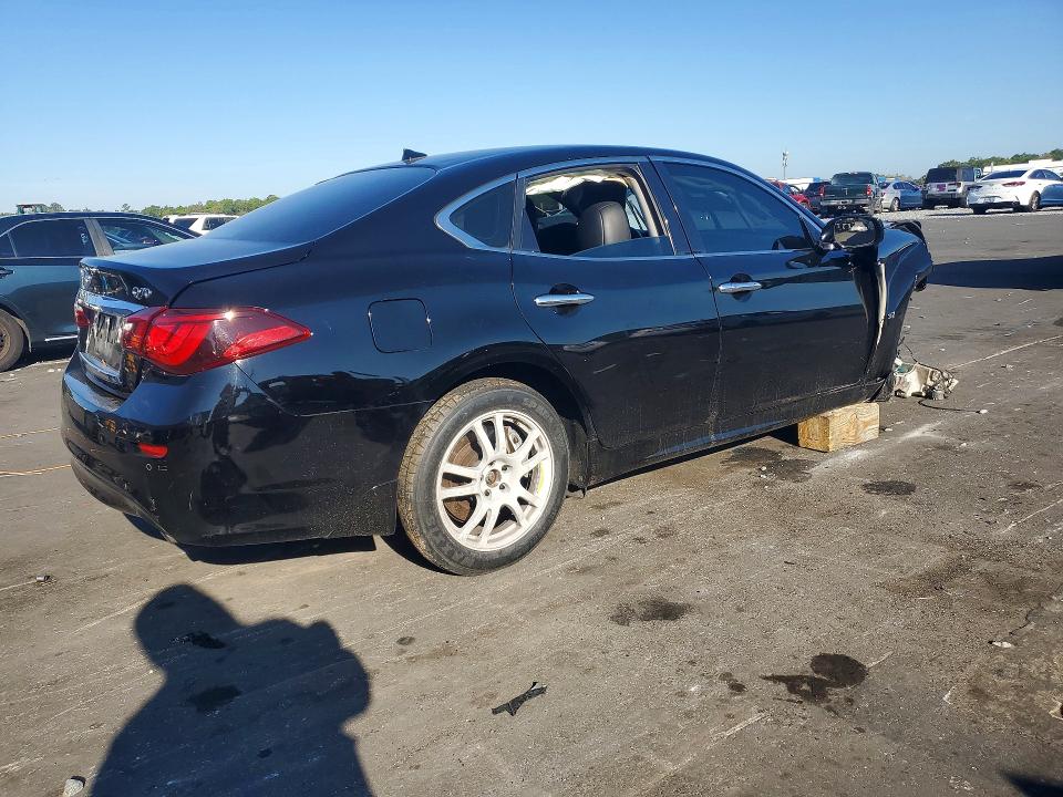 46437846 :رقم المزاد ، JN1BY1AP2GM220877 vin ، 2016 Infiniti Q70 مزاد بيع
