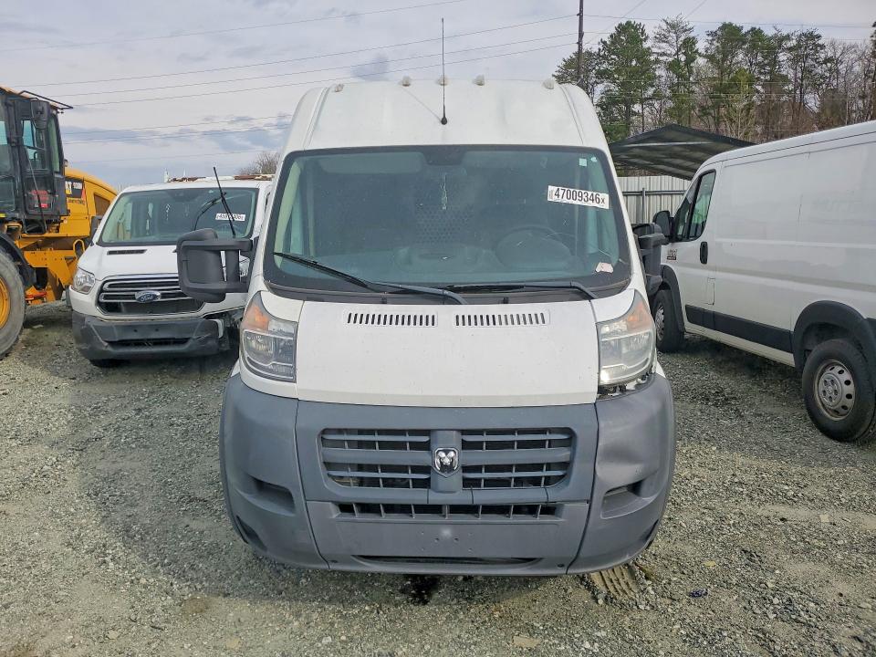 47009346 :رقم المزاد ، 3C6TRVDG5FE500508 vin ، 2015 Ram Promaster 2500 مزاد بيع