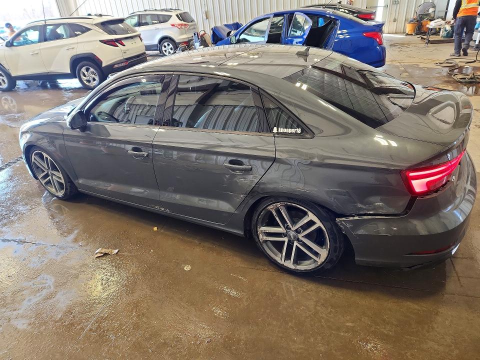 2017 Audi A3 მანქანა იყიდება აუქციონზე, vin: WAUB8GFF1H1074066, აუქციონის ნომერი: 47639946