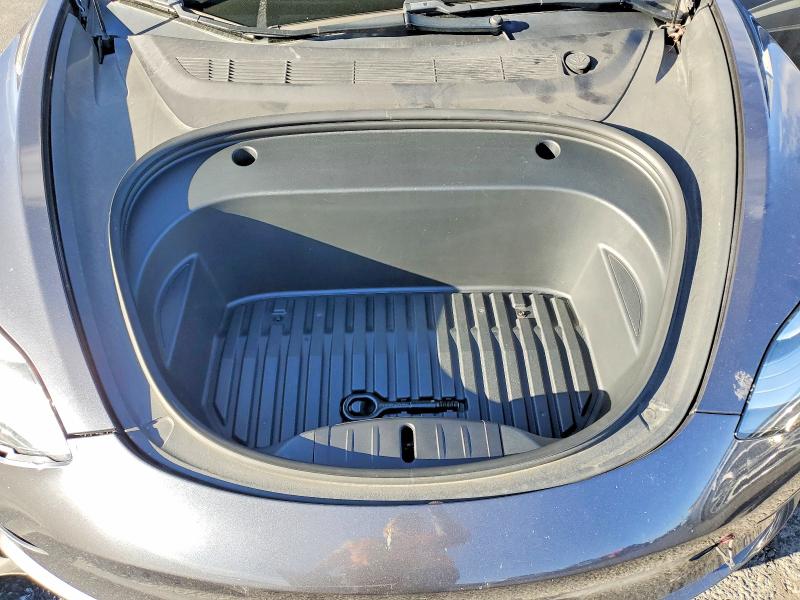 41945146 :رقم المزاد ، 5YJ3E1EA9LF803644 vin ، 2020 Tesla Model 3 مزاد بيع