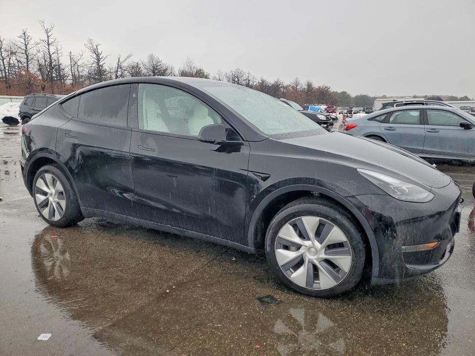 78413195 :رقم المزاد ، 7SAYGDEE7PF891848 vin ، 2023 Tesla Model Y مزاد بيع